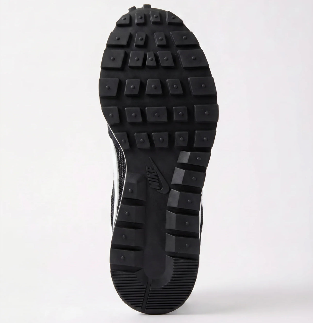 Nk Sacai VaporWaffle "Black/White"