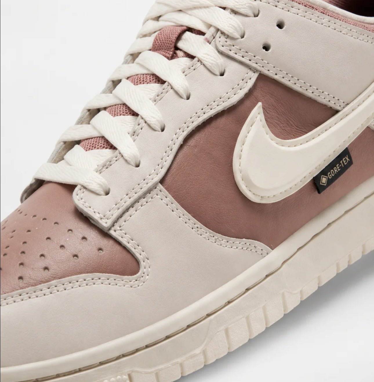 Nk Dunk Low GORE-TEX "Diffused Taupe"