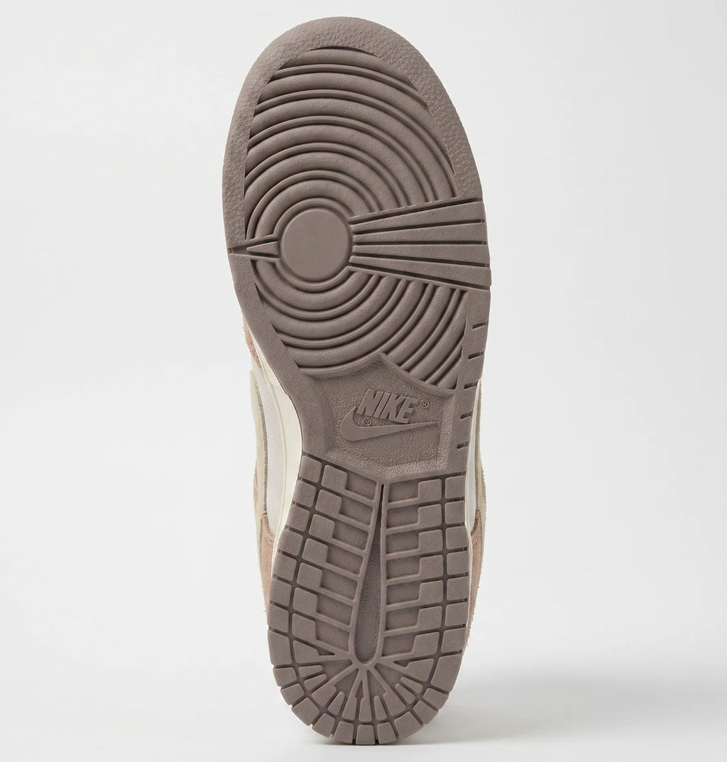 Nk Dunk Low "Diffused Taupe"