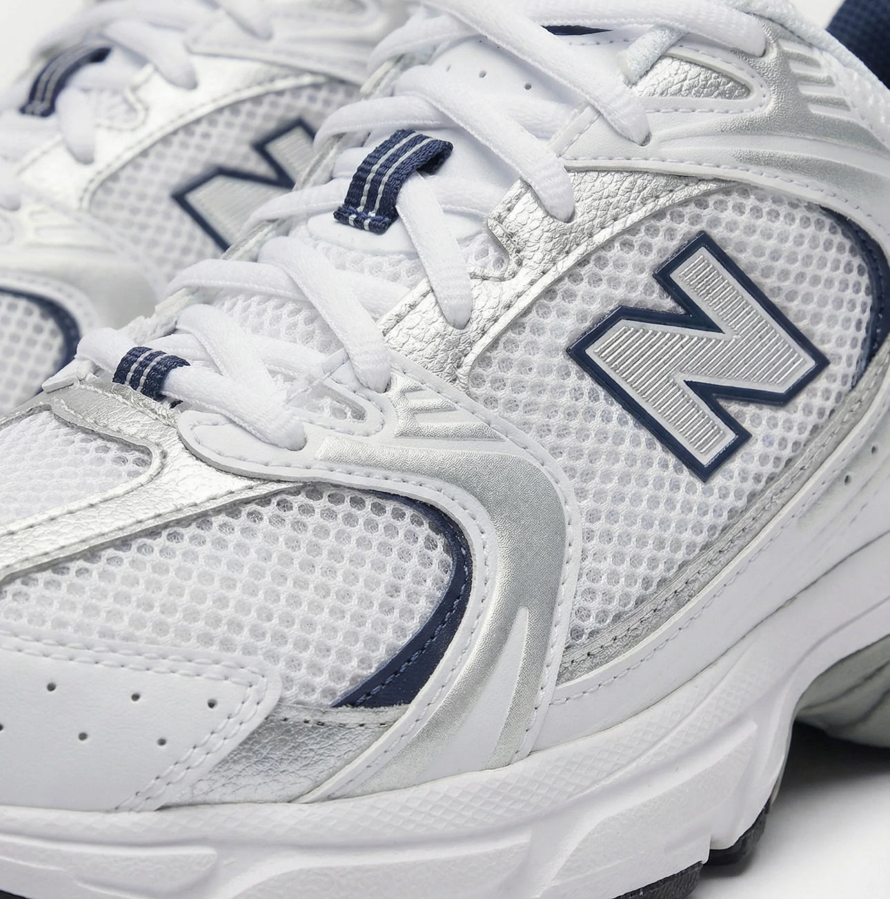 Nb