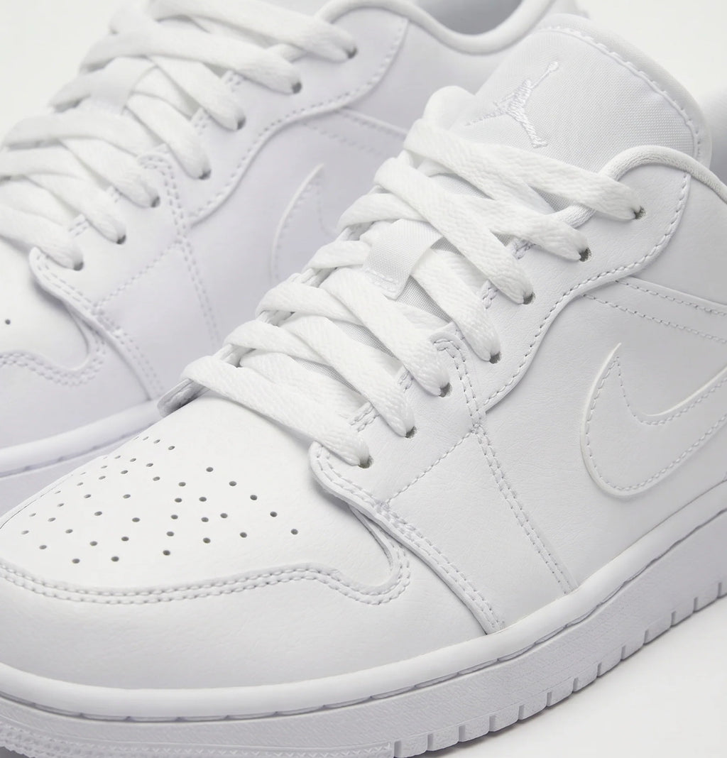 Aj1 Low "Triple White"